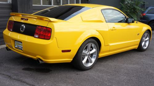 2005 FORD Mustang GT