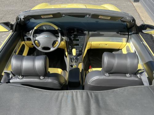 2002 FORD Thunderbird