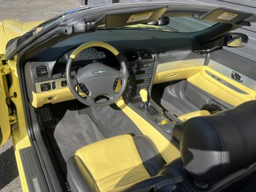 2002 FORD Thunderbird