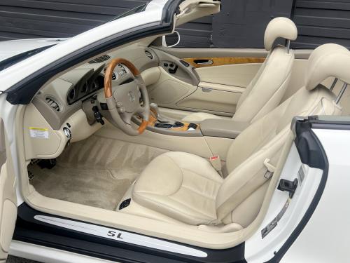 2005  SL500