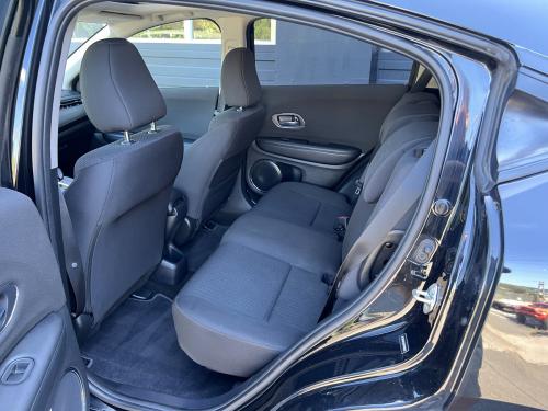 2017 HONDA HR-V EX