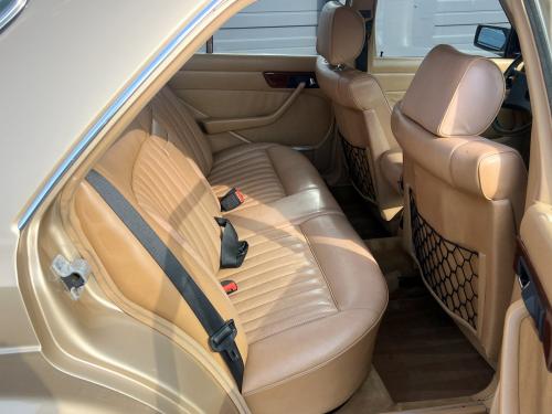 1985 Mercedes-Benz 380 - Photo 17