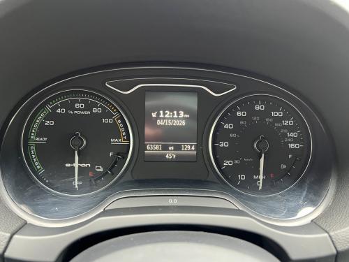 2016 AUDI A3 Sportback e-tron Premier