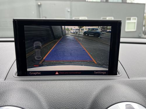 2016 AUDI A3 Sportback e-tron Premier