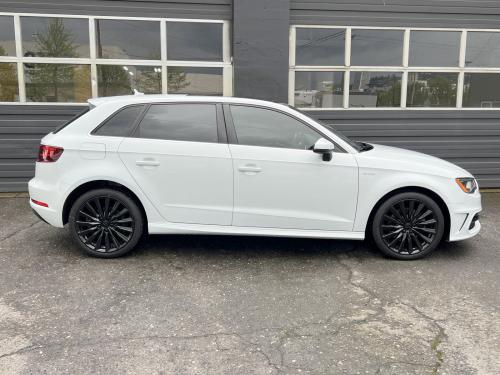 2016 AUDI A3 Sportback e-tron Premier