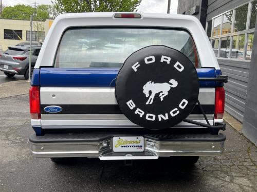1996 FORD Bronco XLT