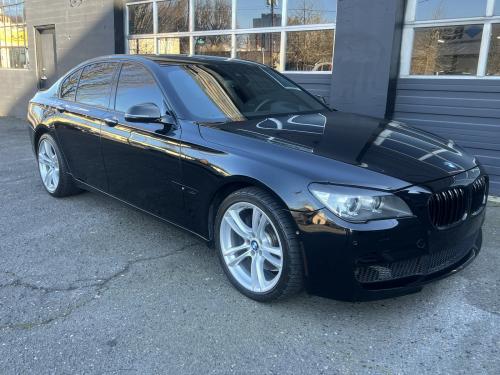 2015 BMW 740I