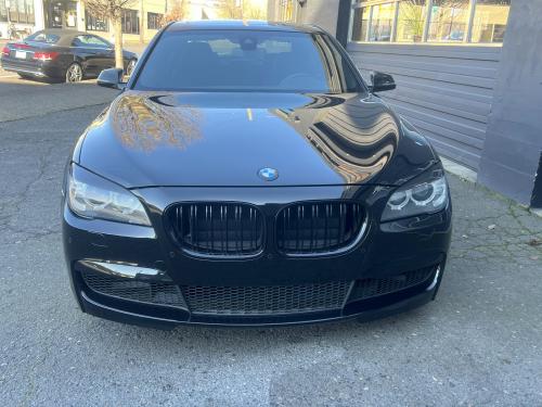 2015 BMW 740I